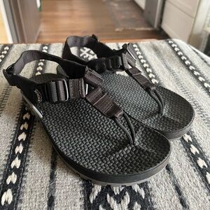 Versatile Black Women's Sandals